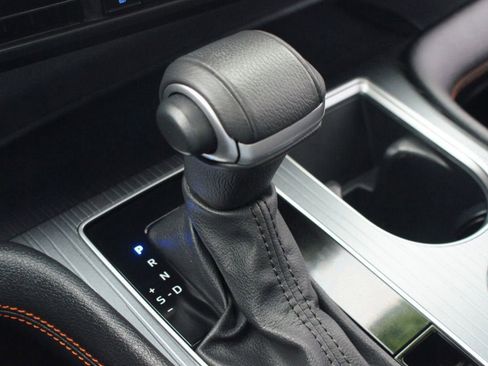 Used 2023 Toyota Sienna XSE image 13