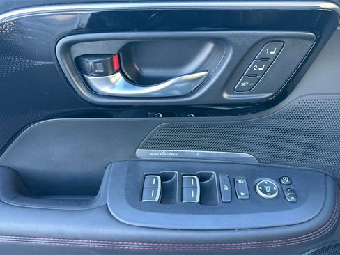 Certified 2025 Acura ADX A-Spec image 12