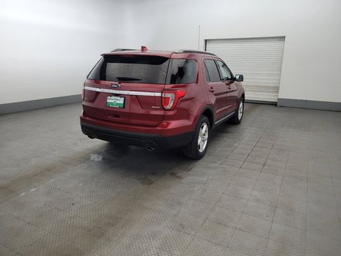 Used 2016 Ford Explorer XLT w/ Equipment Group 202A AWD/4WD image 9