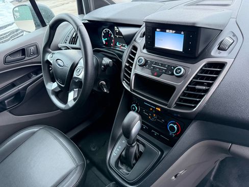 Used 2022 Ford Transit Connect XL image 26
