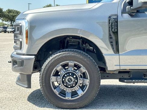 Used 2024 Ford F250 Lariat w/ Sport Appearance Package AWD/4WD image 10