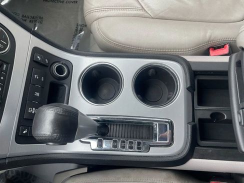 Used 2012 GMC Acadia SLT image 10