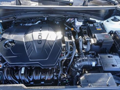 Certified 2023 Kia Sportage LX image 29