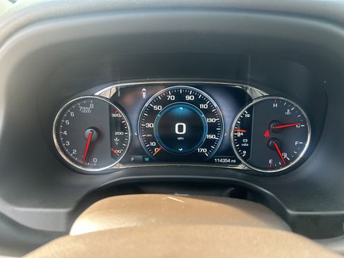 Used 2019 GMC Acadia Denali image 10