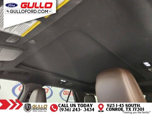 Used 2023 Ford Explorer King Ranch w/ Technology Package image 17