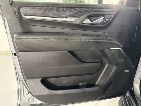 Used 2023 GMC Yukon Denali AWD/4WD image 19