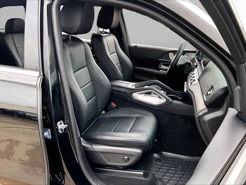 Used 2022 Mercedes-Benz GLS 450 4MATIC image 9