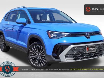 New 2025 Volkswagen Taos SE