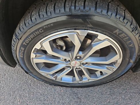 Used 2018 GMC Terrain SLT w/ Preferred Package AWD/4WD image 27