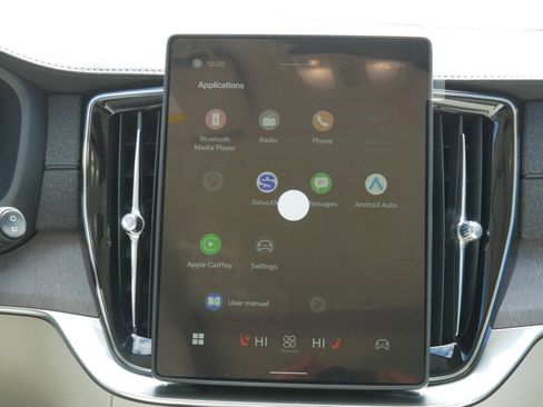 New 2026 Volvo XC90 T8 Ultra w/ Protection Package Premier AWD/4WD image 8
