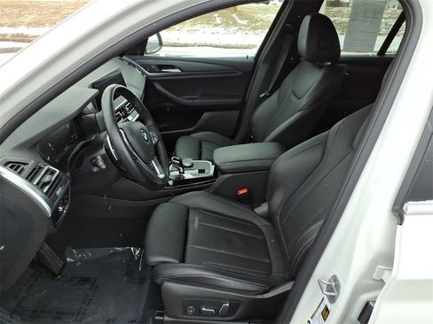 Used 2024 BMW X3 xDrive30i image 25