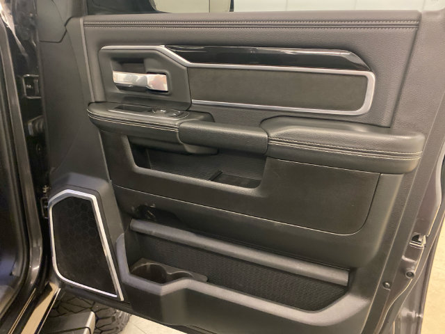 Used 2019 RAM 2500 Laramie w/ Night Edition AWD/4WD image 37