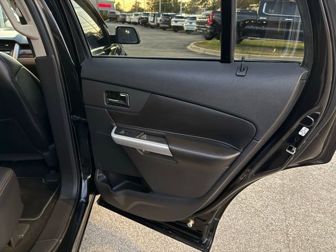 Used 2013 Ford Edge Limited image 20