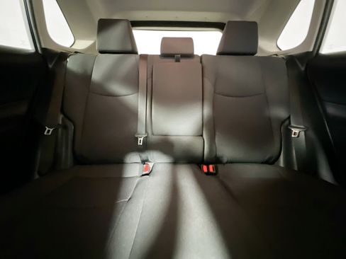 Used 2019 Toyota RAV4 LE image 32