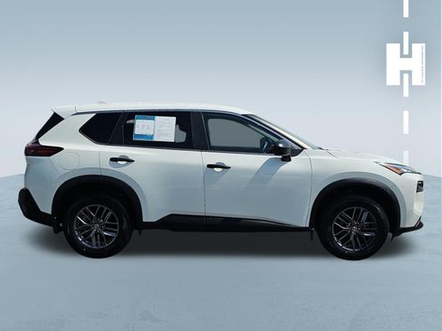 Used 2021 Nissan Rogue S AWD/4WD image 3