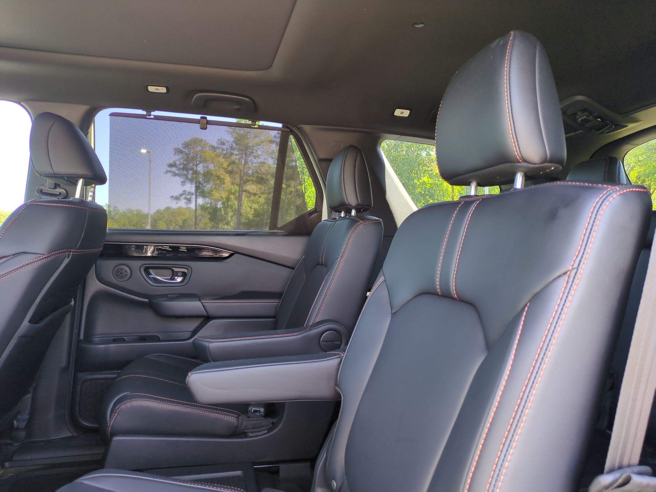 Used 2025 Honda Pilot TrailSport image 27