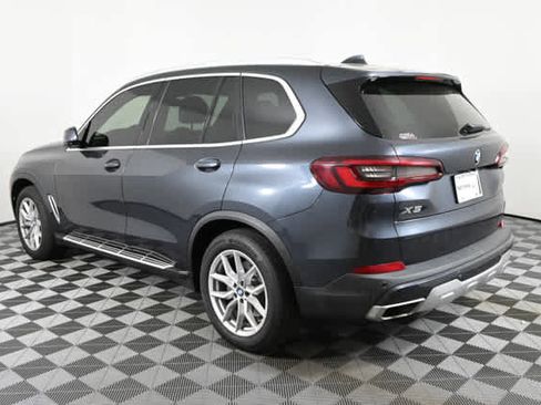Used 2022 BMW X5 sDrive40i w/ Premium Package image 8