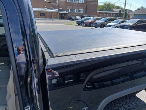 Used 2014 GMC Sierra 1500 SLT w/ SLT Crew Cab Value Package image 21