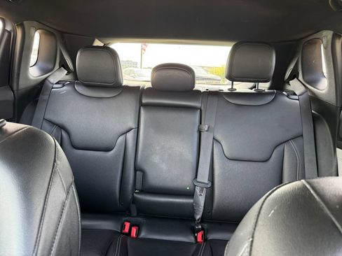 Used 2025 Jeep Compass Limited AWD/4WD image 41