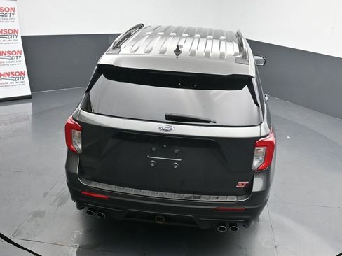Used 2020 Ford Explorer ST w/ ST Street Pack image 16