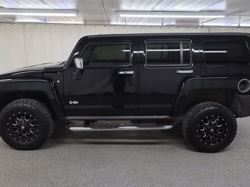 Used 2009 HUMMER H3 Luxury AWD/4WD image 4