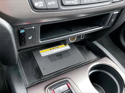 Used 2023 Honda Passport EX-L image 33