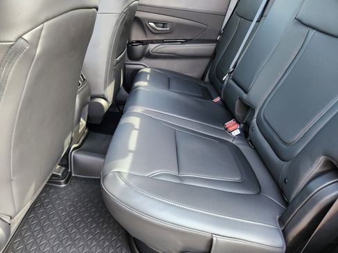 New 2025 Hyundai Santa Cruz SEL image 11