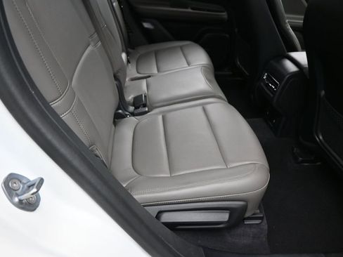 Used 2023 Lincoln Corsair Reserve AWD/4WD image 38