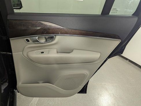 Used 2016 Volvo XC90 T6 Momentum w/ Momentum Plus Package image 26