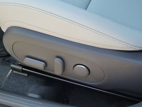 New 2026 Hyundai Kona SEL Premium FWD image 20