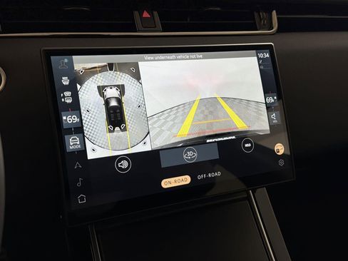 Certified 2025 Land Rover Range Rover Evoque Dynamic SE image 17