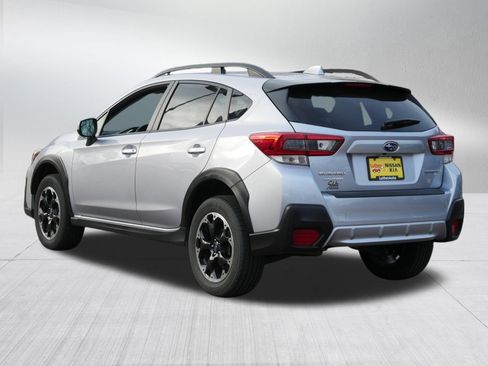 Used 2023 Subaru Crosstrek 2.0i Premium image 5