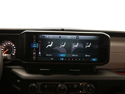 Certified 2024 Jeep Wrangler Sport S image 21