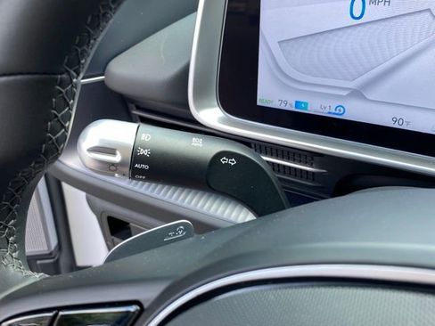 Used 2025 Hyundai Ioniq 6 SE image 16