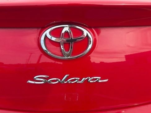 Used 2004 Toyota Solara SLE FWD image 4