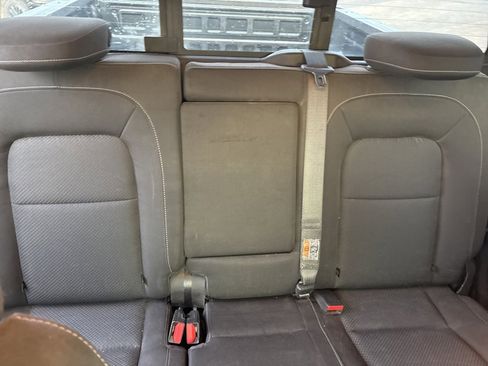 Used 2017 Chevrolet Colorado LT w/ LT Convenience Package image 9