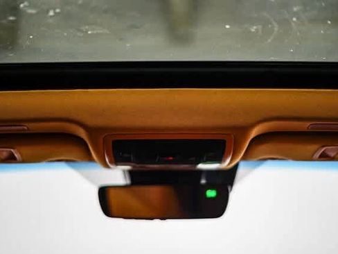 Used 2024 Lexus ES 350 w/ Premium Package image 11