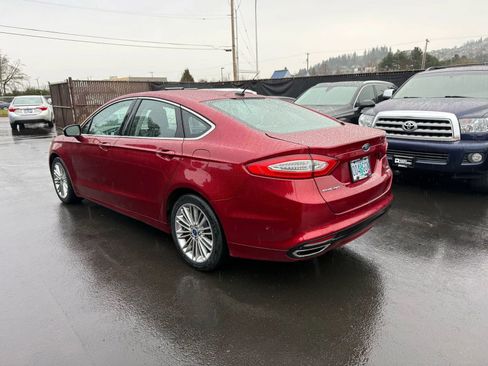 Used 2013 Ford Fusion SE image 6
