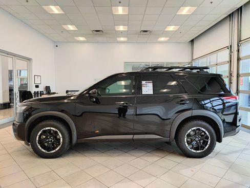 Used 2024 Nissan Pathfinder Rock Creek image 6