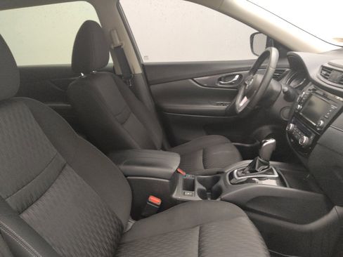 Used 2019 Nissan Rogue SV AWD/4WD image 21