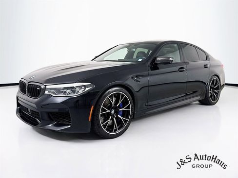 Used 2019 BMW M5 w/ Executive Package image 3