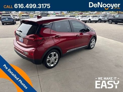 Used 2020 Chevrolet Bolt LT FWD image 7