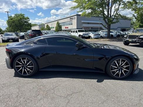 Used 2020 Aston Martin V8 Vantage Coupe RWD image 23