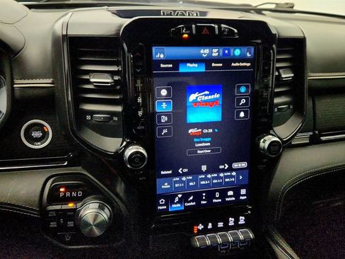 Used 2023 RAM 1500 Limited AWD/4WD image 17
