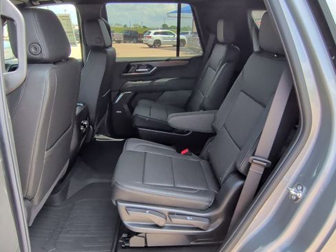 New 2026 GMC Yukon Denali w/ Sun & Power Step Package image 35