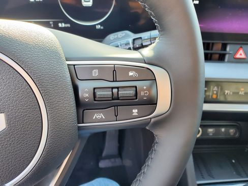Used 2025 Kia Sportage SX AWD/4WD image 22