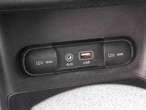 Used 2019 Kia Sportage LX FWD image 17