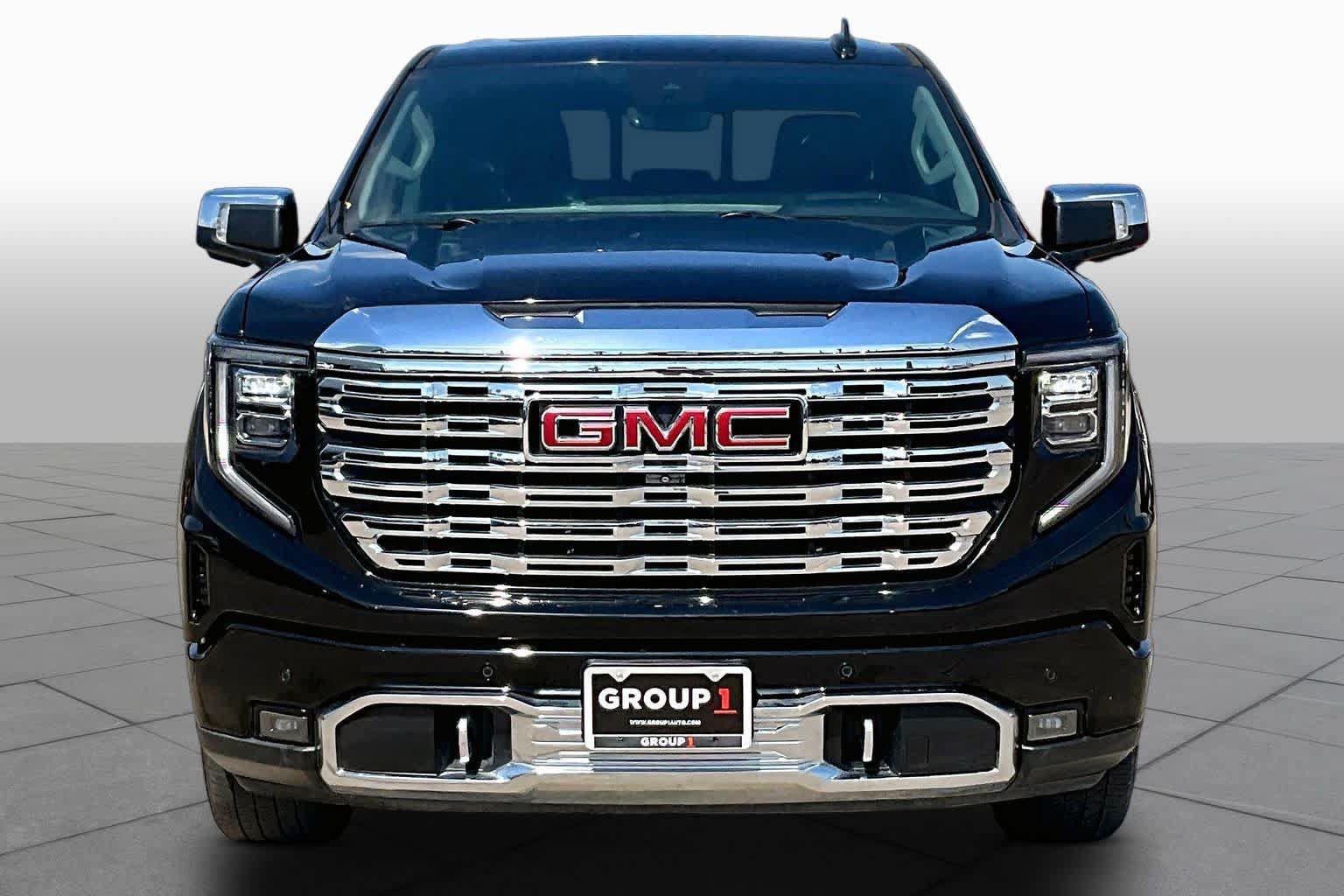 Used 2022 GMC Sierra 1500 Denali w/ Denali Reserve Package RWD image 4
