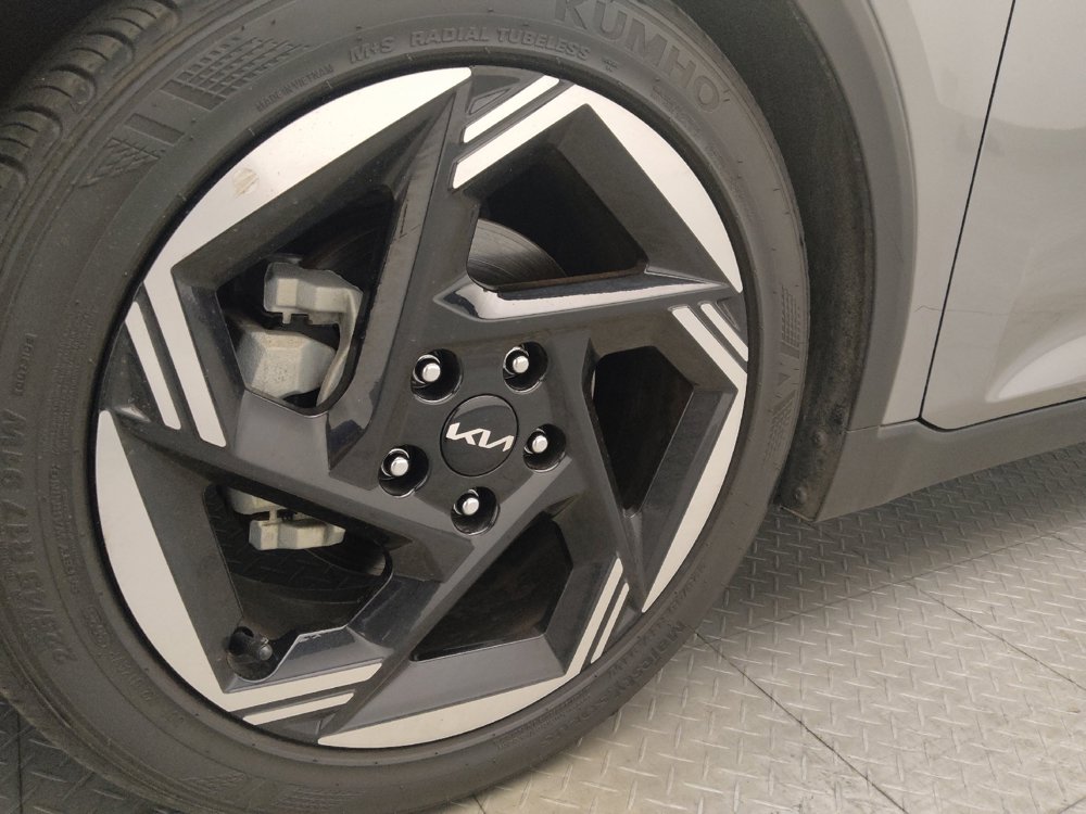 Used 2025 Kia K4 EX FWD image 31