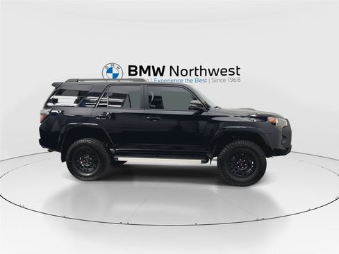 Used 2024 Toyota 4Runner TRD Off-Road Premium w/ Moonroof Package AWD/4WD image 5